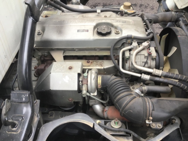 三菱ふそうキャンターダンプ小型（2t・3t）[写真15]