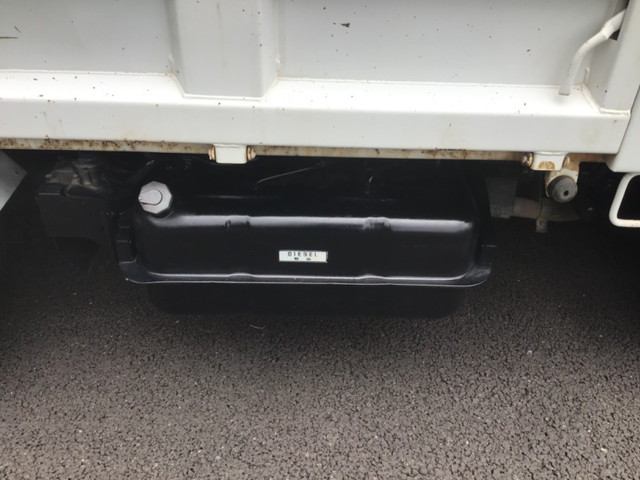 三菱ふそうキャンターダンプ小型（2t・3t）[写真08]