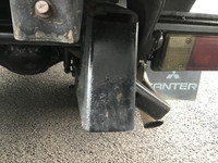 三菱ふそうキャンターダンプ小型（2t・3t）[写真09]