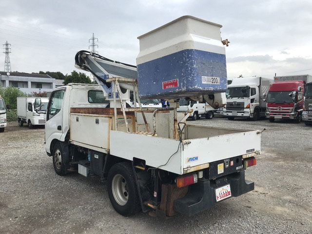 日野デュトロ高所作業車小型（2t・3t）[写真02]