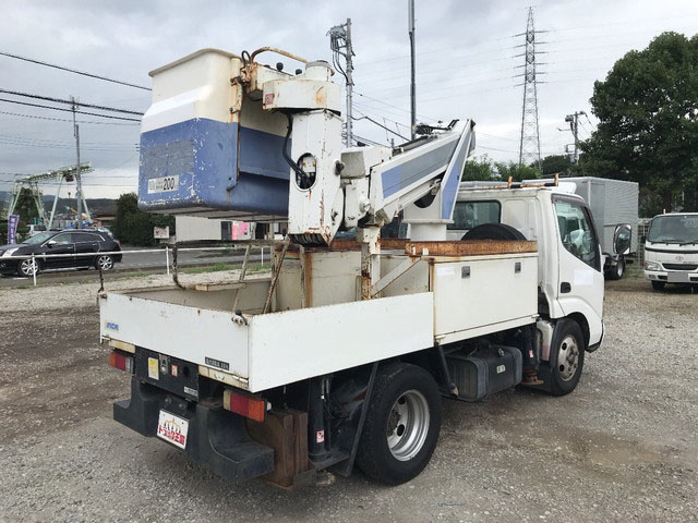 日野デュトロ高所作業車小型（2t・3t）[写真04]