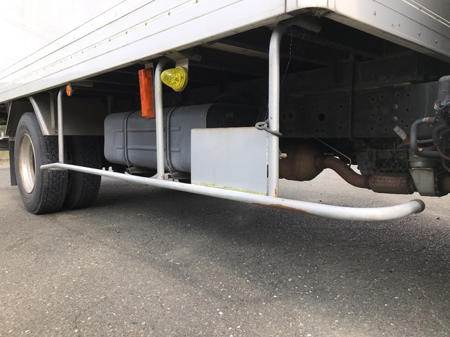 日野デュトロパネルバン小型（2t・3t）[写真17]