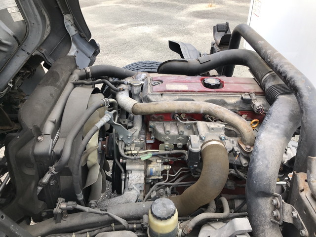 日野デュトロパネルバン小型（2t・3t）[写真23]