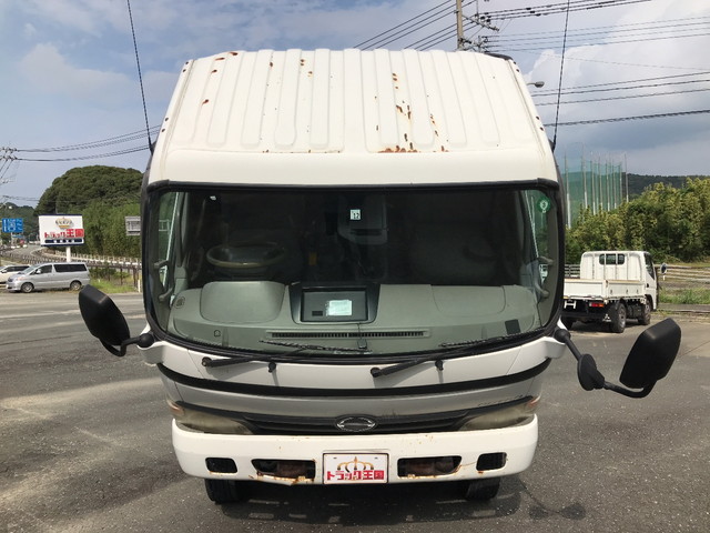 日野デュトロパネルバン小型（2t・3t）[写真09]