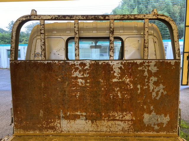 日野デュトロ平ボディ小型（2t・3t）[写真13]