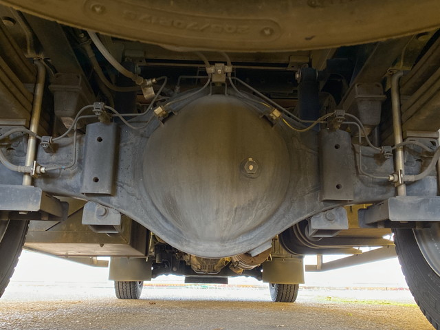 日野デュトロ平ボディ小型（2t・3t）[写真21]