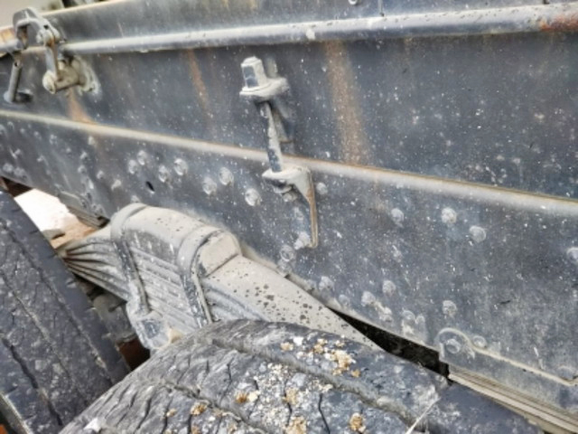 三菱ふそうスーパーグレートダンプ大型（10t）[写真15]