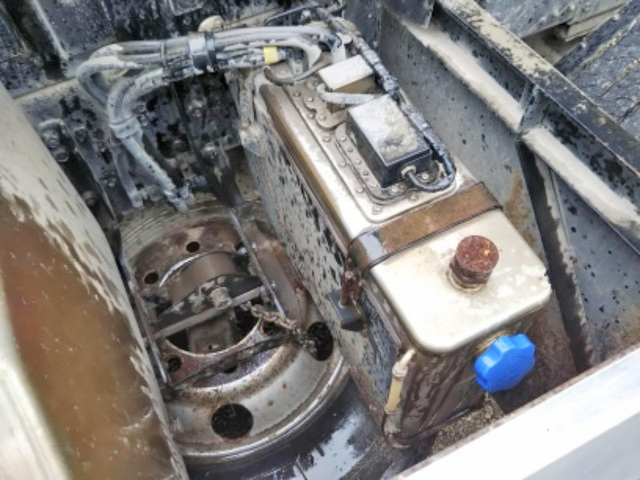 三菱ふそうスーパーグレートダンプ大型（10t）[写真17]