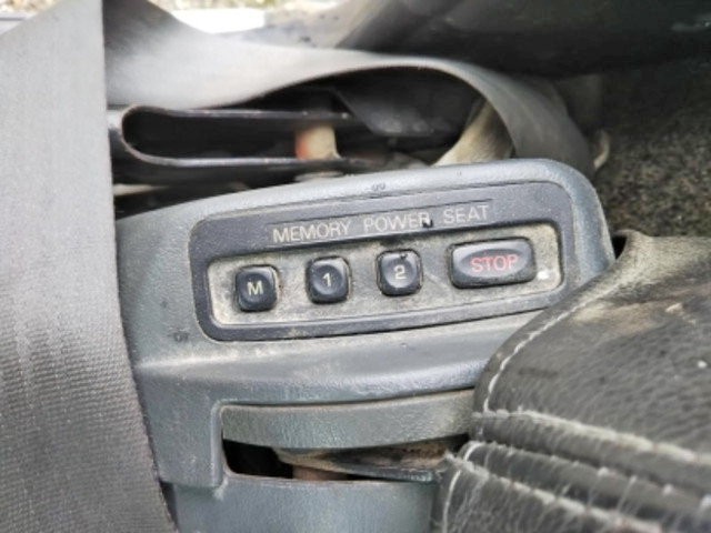 三菱ふそうスーパーグレートダンプ大型（10t）[写真32]