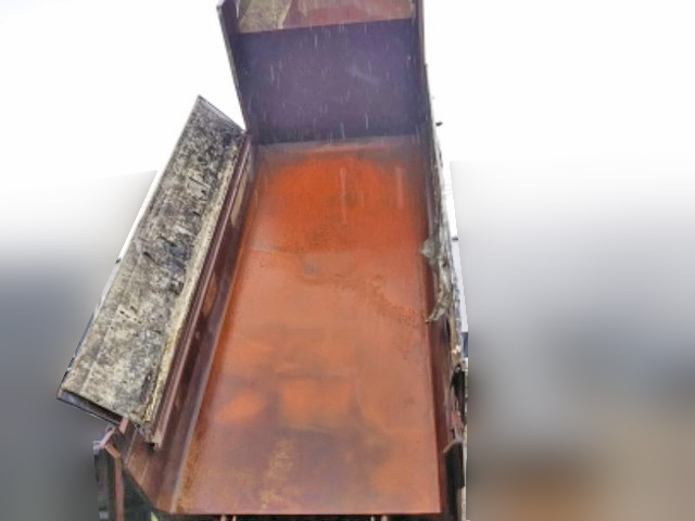 三菱ふそうスーパーグレートダンプ大型（10t）[写真05]