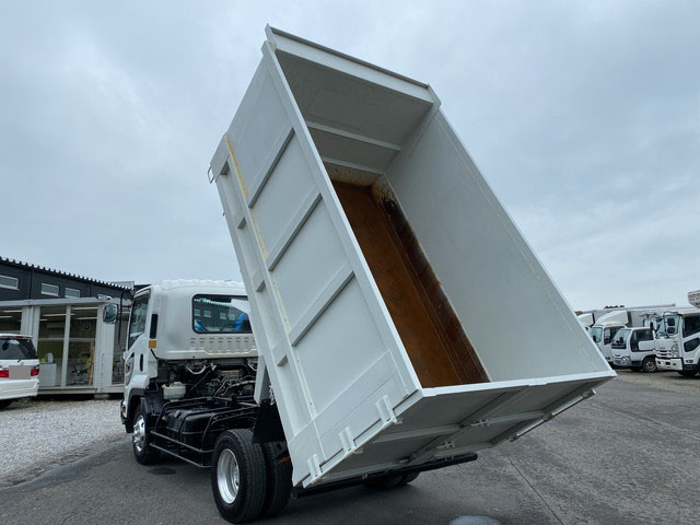 いすゞフォワード深ダンプ（土砂禁ダンプ）中型（4t）[写真10]