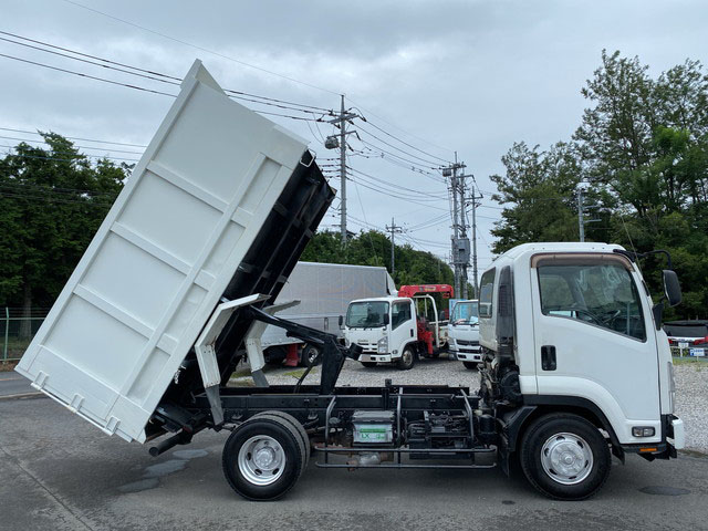 いすゞフォワード深ダンプ（土砂禁ダンプ）中型（4t）[写真12]