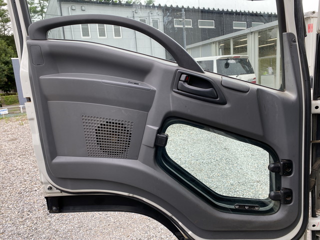 いすゞフォワード深ダンプ（土砂禁ダンプ）中型（4t）[写真23]