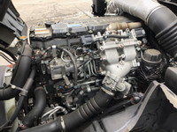 三菱ふそうファイターアルミブロック中型（4t）[写真12]