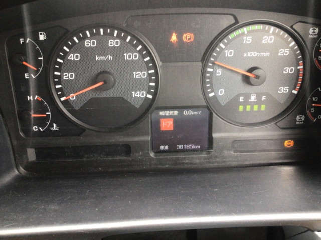 三菱ふそうファイターアルミブロック中型（4t）[写真15]