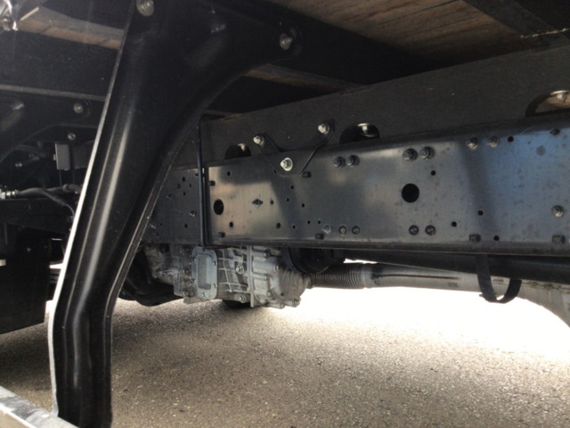 三菱ふそうファイターアルミブロック中型（4t）[写真07]