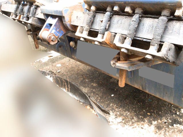 いすゞギガセルフローダー大型（10t）[写真08]