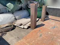 三菱ふそうキャンター平ボディ小型（2t・3t）[写真11]