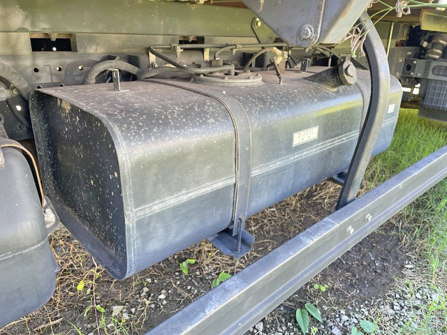 三菱ふそうキャンター平ボディ小型（2t・3t）[写真15]