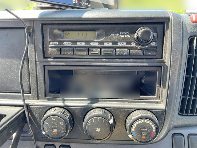 三菱ふそうキャンター平ボディ小型（2t・3t）[写真33]