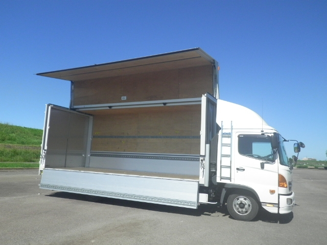 日野レンジャーアルミウイング中型（4t）[写真06]