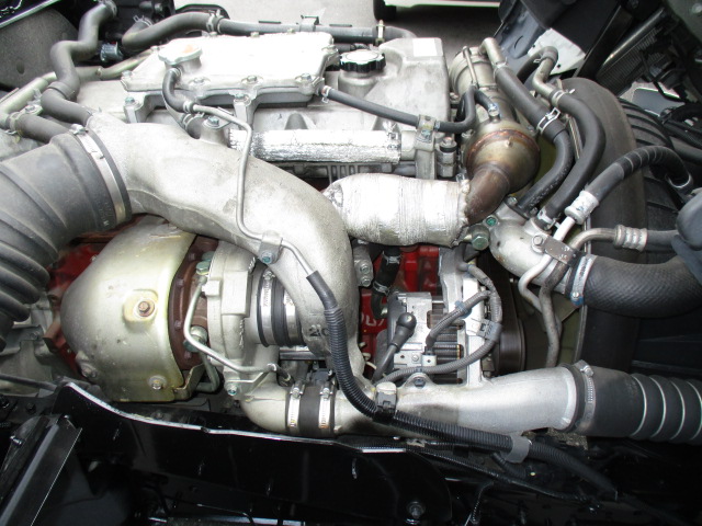 日野レンジャーパネルバン中型（4t）[写真30]