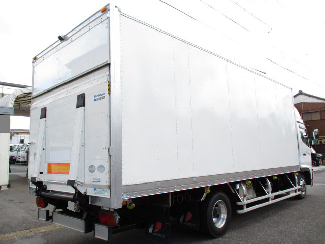 日野レンジャーパネルバン中型（4t）[写真04]