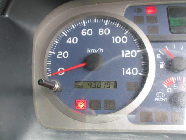 日野レンジャーパネルバン中型（4t）[写真06]