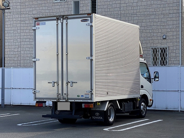トヨタダイナアルミバン小型（2t・3t）[写真04]