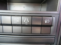 三菱ふそうファイターアームロール増トン（6t・8t）[写真17]