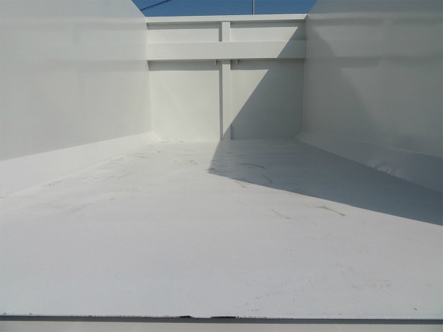 三菱ふそうファイターアームロール増トン（6t・8t）[写真22]