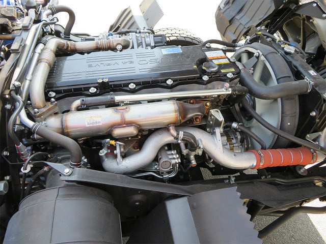 三菱ふそうファイターアームロール増トン（6t・8t）[写真35]