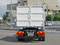 三菱ふそうファイターアームロール増トン（6t・8t）[写真07]