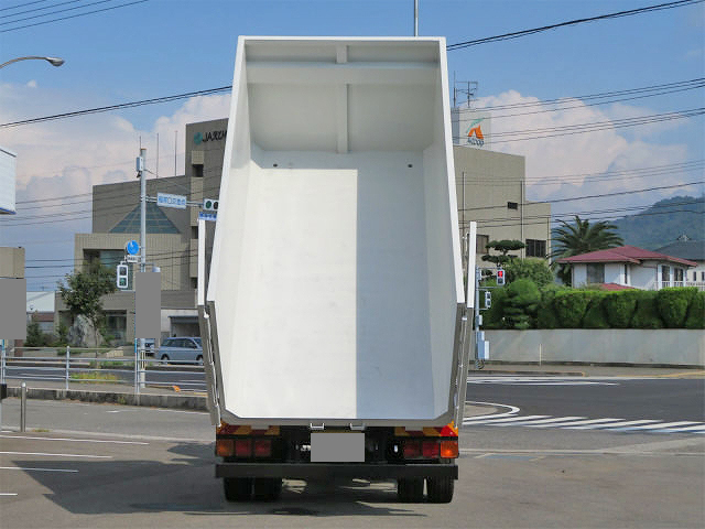 三菱ふそうファイターアームロール増トン（6t・8t）[写真08]