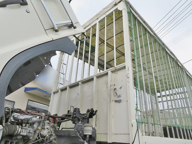 日野レンジャー家畜運搬車増トン（6t・8t）[写真12]