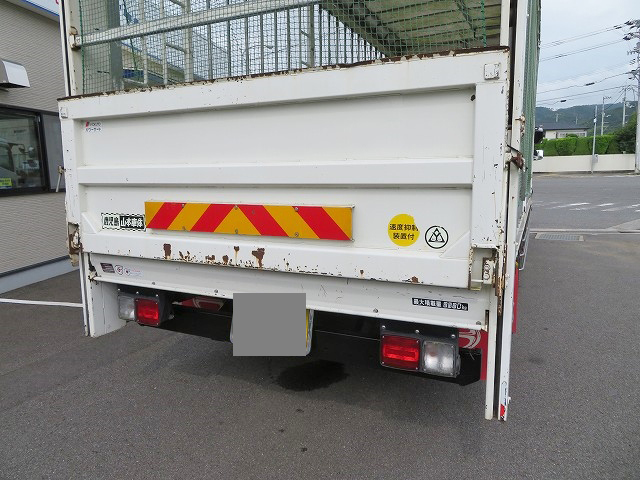 日野レンジャー家畜運搬車増トン（6t・8t）[写真15]