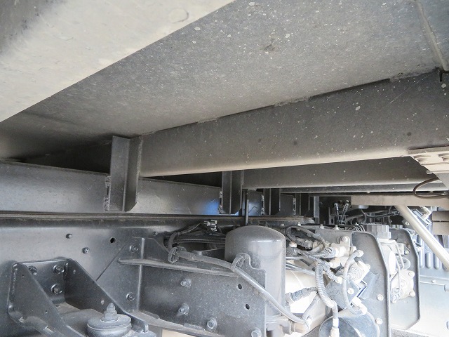 日野レンジャー家畜運搬車増トン（6t・8t）[写真25]