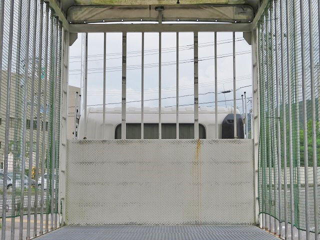 日野レンジャー家畜運搬車増トン（6t・8t）[写真07]