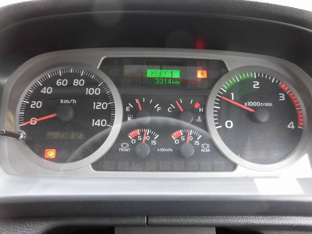 日野レンジャーアルミウイング増トン（6t・8t）[写真12]