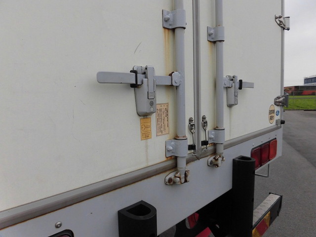 日野レンジャーアルミウイング増トン（6t・8t）[写真24]