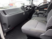 いすゞフォワードアルミウイング中型（4t）[写真14]