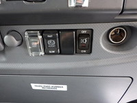 いすゞフォワードアルミウイング中型（4t）[写真17]