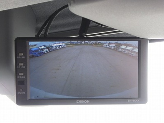 いすゞフォワードアルミウイング中型（4t）[写真23]