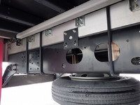 いすゞフォワードアルミウイング中型（4t）[写真27]