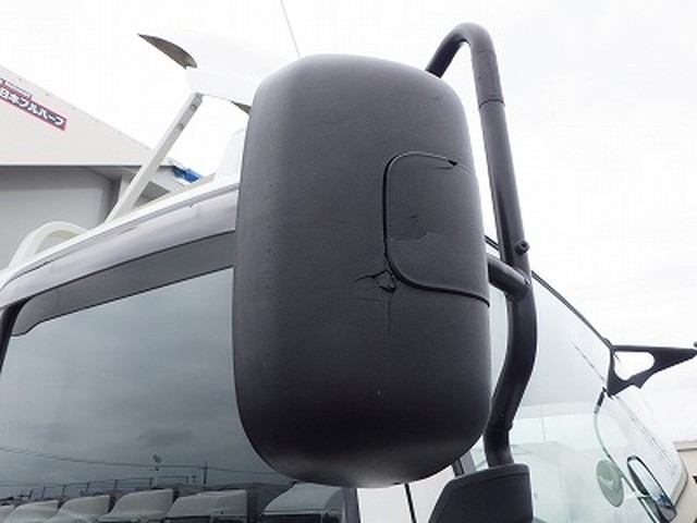 いすゞフォワードアルミウイング中型（4t）[写真33]