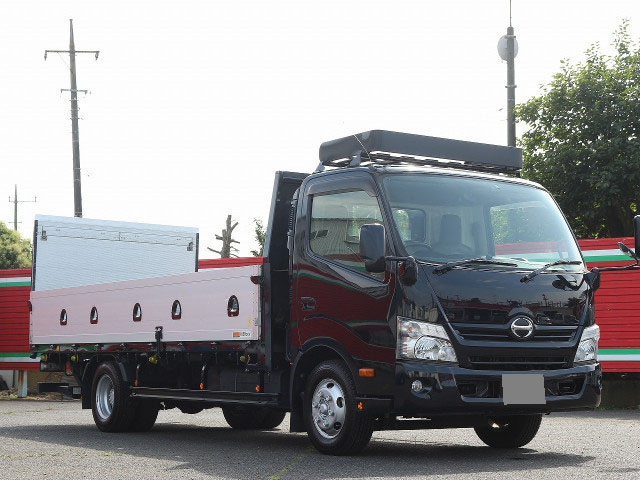 日野デュトロアルミブロック小型（2t・3t）TKG-XZU720M [写真01]