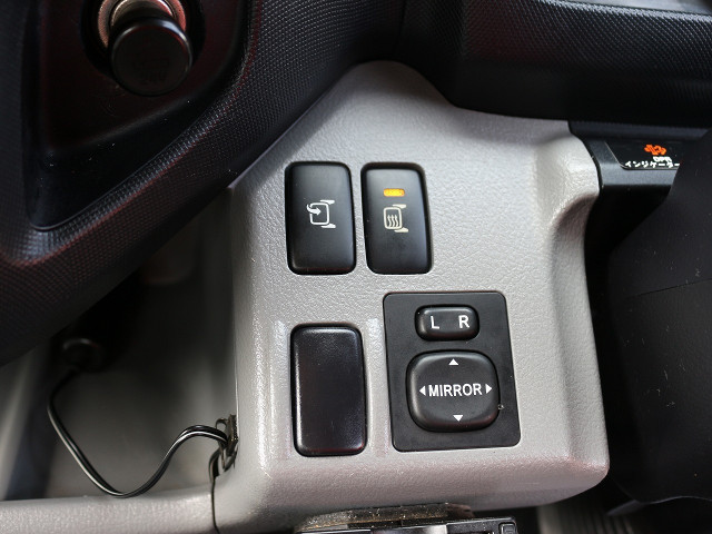 日野デュトロアルミブロック小型（2t・3t）[写真30]