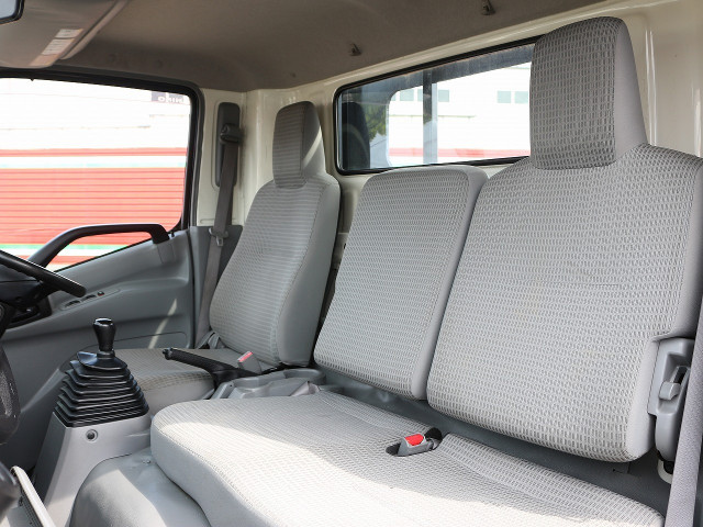 日野デュトロアルミブロック小型（2t・3t）[写真36]