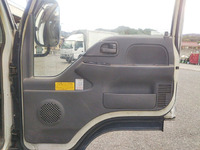 いすゞエルフクレーン付小型（2t・3t）[写真30]