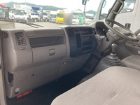 トヨタダイナパネルバン小型（2t・3t）[写真32]